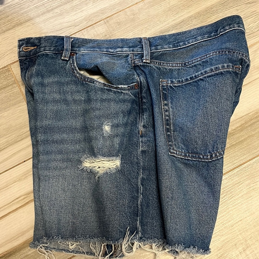 Old Navy. Slouchy Straight Shorts